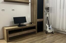 De vanzare apartament semidecomandat, 3 camere, zona Terra