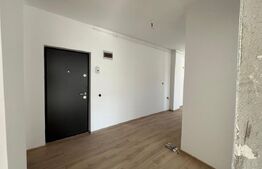 Apartament 3 camere, 69 mp, parcare, terasa 62 mp, finisat, zona Regal 