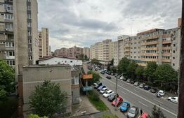 Garsoniera 32 mp , zona Big 