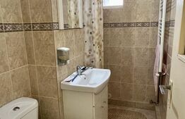 Apartament cu 3 camere, negociabil, zona Noua 