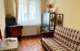 Apartament cu 3 camere, negociabil, zona Noua 
