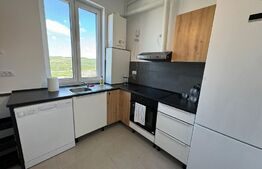 Apartament 3 camere, 74 mp, parcare subterana, priveliste panoramica, zona Vivo 