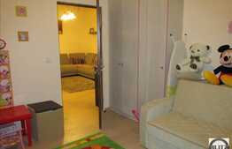 De vanzare 3 camere, 61 mp, zona Terra! Parcare inclusa! Mobilat modern!