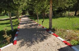 Casa de vacanta , 4 camere , 661 mp teren Dumbravita 