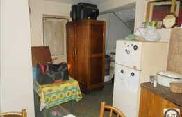 1 camera, 36 mp utili, imobil tip casa, parcare, zona strazii B. P. Hasdeu