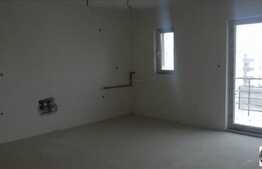 Apartament pe doua nivele, 4 camere, 80 mp, zona Piata Floresti