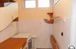 Garsoniera 30 mp, balcon, mobilata, zona strazii Aurel Suciu