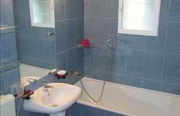 2 camere, 54 mp utili, decomandat, balcon, zona strazii Iugoslaviei