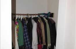 1 camera, 39 mp utili, mobilat partial, zona strazii Aleea Bizusa