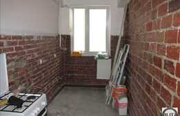 2 camere, 47 mp, loc de parcare, boxa la subsol, zona strazii Horea