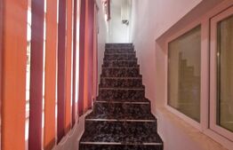 Casa 4 camere, 150mp zona Tractoru cu pivnita si  toate utilitatiile