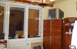 2 camere in zona Aleea Baisoara!