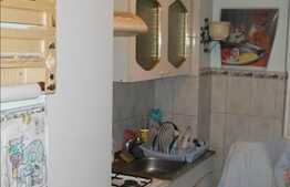 2 camere in zona Aleea Baisoara!