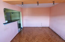 Apartament 3 camere, decomandat, 65 mp, balcon, boxa, parcare, zona Fantanele
