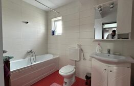 Casa duplex, 3 camere, teren 700mp 