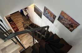 Casa duplex, 3 camere, teren 700mp 