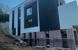 Apartament 4 camere si gradina de 180mp in Bloc tip Vila cartier Gruia 