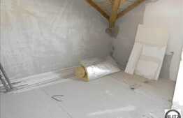 3 camere in zona Parcului Colina, semifinisat