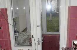 3 camere, 80 mp, 2 balcoane, parcare, boxa subsol, zona centrala