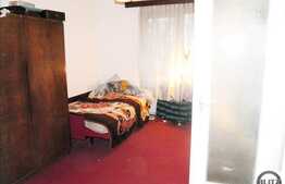 3 camere, 80 mp, 2 balcoane, parcare, boxa subsol, zona centrala