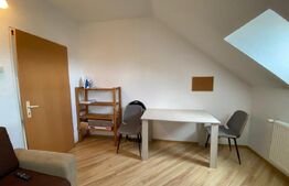  Apartament cu 3 camere , decomandat, 70mp zona UMF, CHELTUIELILE INCLUSE