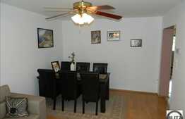 4 camere de vanzare, cu garaj si loc parcare, zona Kaufland