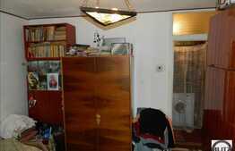 2 camere de vanzare, cu 2 balcoane si un loc parcare, zona Kaufland