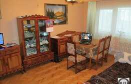 3 camere, 75 mp, decomandat, garaj, boxa, zona strazii Tulcea