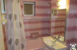 3 camere, decomandat, mobilat, parcare, garaj,zona Bulevardului 1 Decembrie 1918