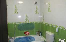 De vanzare 3 camere, 53 mp, 2 balcoane, parcare cu CF! Zona Florilor!