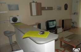 2 camere, 51 mp utili, TERASA de 15 mp, renovat recent, zona Porii!