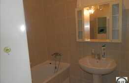 2 camere, 51 mp utili, TERASA de 15 mp, renovat recent, zona Porii!