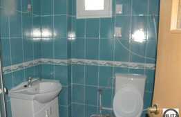 1 cam in zona Pietei Cipariu!