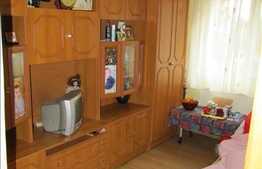 3 camere, 65 mp, decomandat, zona strazii Aurel Vlaicu