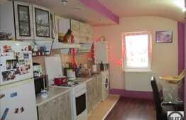 Apartament 3 camere, 62 mp, in zona sensului giratoriu! Parcare, garaj si boxa!