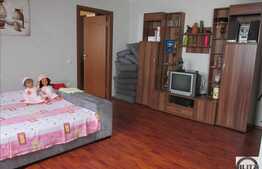 Vanzare mansarda cu 2 camere, 49.10 mp, zona strazii Porii! Parcare!