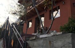 Casa 4 camere, 100 mp, teren 100 mp, parcare,petfrendly, zona strazii Uliului