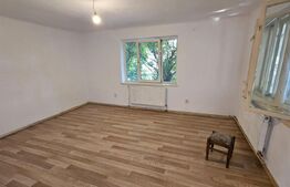 Casa finisata, 3 camere, 137mp, garaj, teren 1472 mp, in Apahida