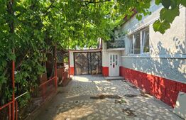 Casa finisata, 3 camere, 137mp, garaj, teren 1472 mp, in Apahida