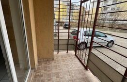 Apartament 1 camera, 34 mp, zona Florilor