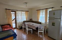 Casa 4 camere, 300 mp utili, 275 mp curte, Floresti