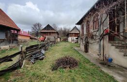 Casa renovabila 109 mp cu teren de 617 mp, Mera