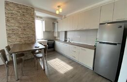 Apartament 3 camere, modern, 78 mp, parcare, zona Terra!