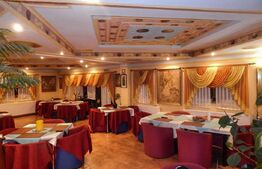 Pensiune 3*, 484 mp utili și 1000 mp teren, Predeal!