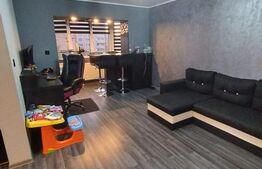 Apartament cu 4 camere, 2 bai, 80 mp, et. intermediar, zona Aurel Vlaicu