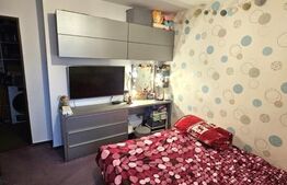 Apartament cu 3 camere, 2 bai cu geam, etaj intermediar, zona Aurel Vlaicu