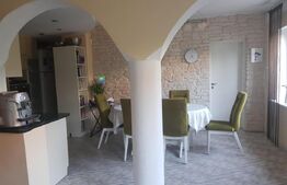 Casa 378 mp 1256 mp teren Pretabil Booking, inchiriere, Airbnb 