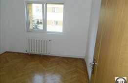 3 camere, 65 mp, decomandat, partial mobilat, zona strazii Lacul Rosu