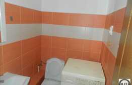 3 camere, 65 mp, decomandat, partial mobilat, zona strazii Lacul Rosu