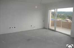 Apartament de vanzare cu 3 camere, 85 mp cu balcon de 14 mp si loc parcare